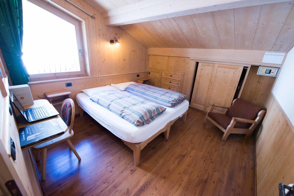 Chalet Cambra Livigno Bagian luar foto