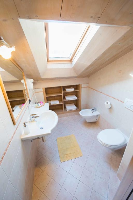 Chalet Cambra Livigno Bagian luar foto