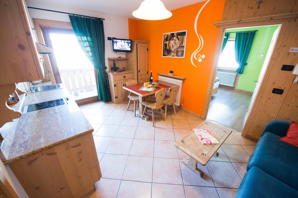 Chalet Cambra Livigno Bagian luar foto