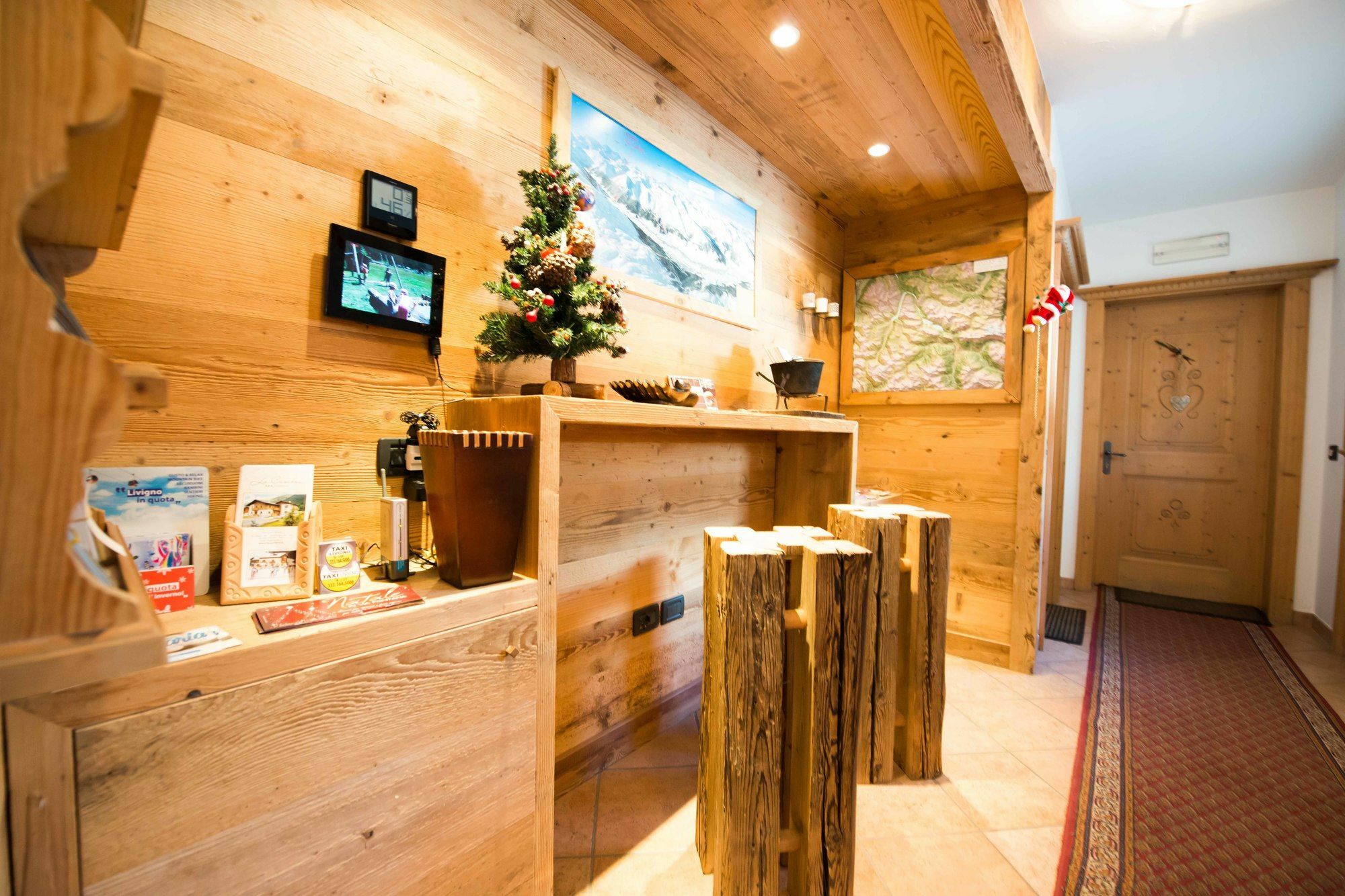 Chalet Cambra Livigno Bagian luar foto